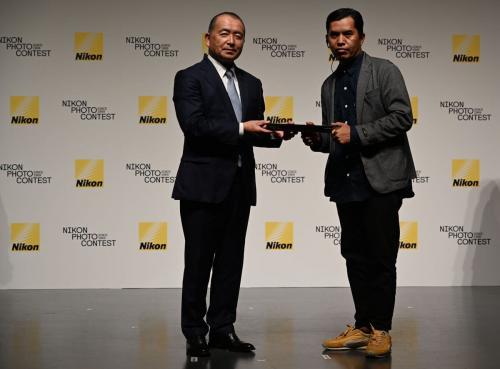 Fotografer Indonesia Raih Medali Emas pada Kontes Foto Nikon di Jepang